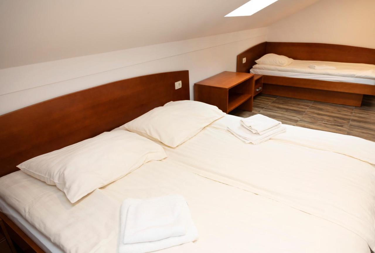 Gostinstvo Tomex Hotel Ilirska Bistrica Kültér fotó